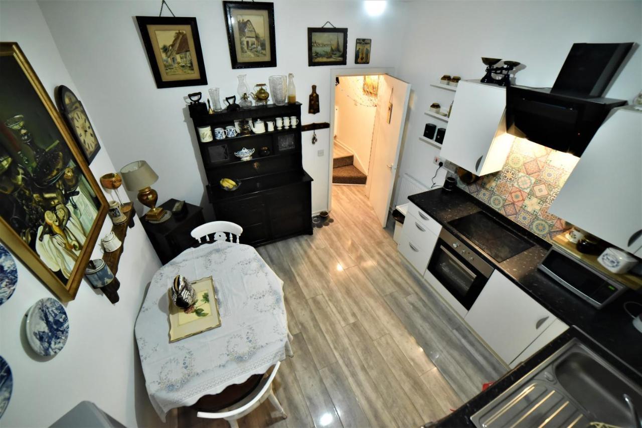 The Beauty Rooms Bnb Liverpool Eksteriør bilde